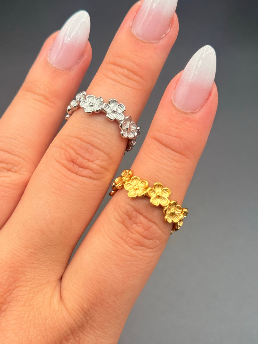 Anillo Elara