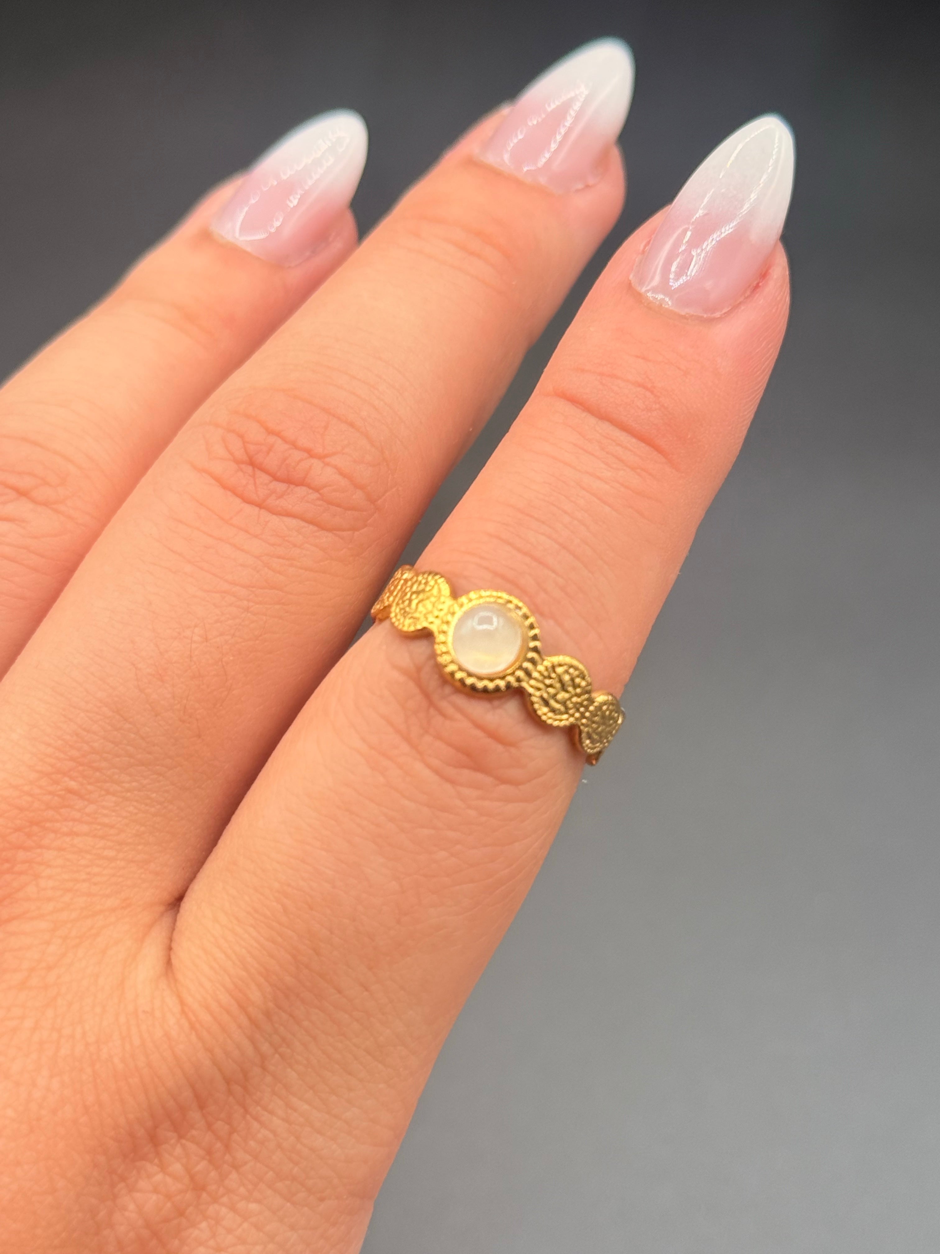 Anillo Celine