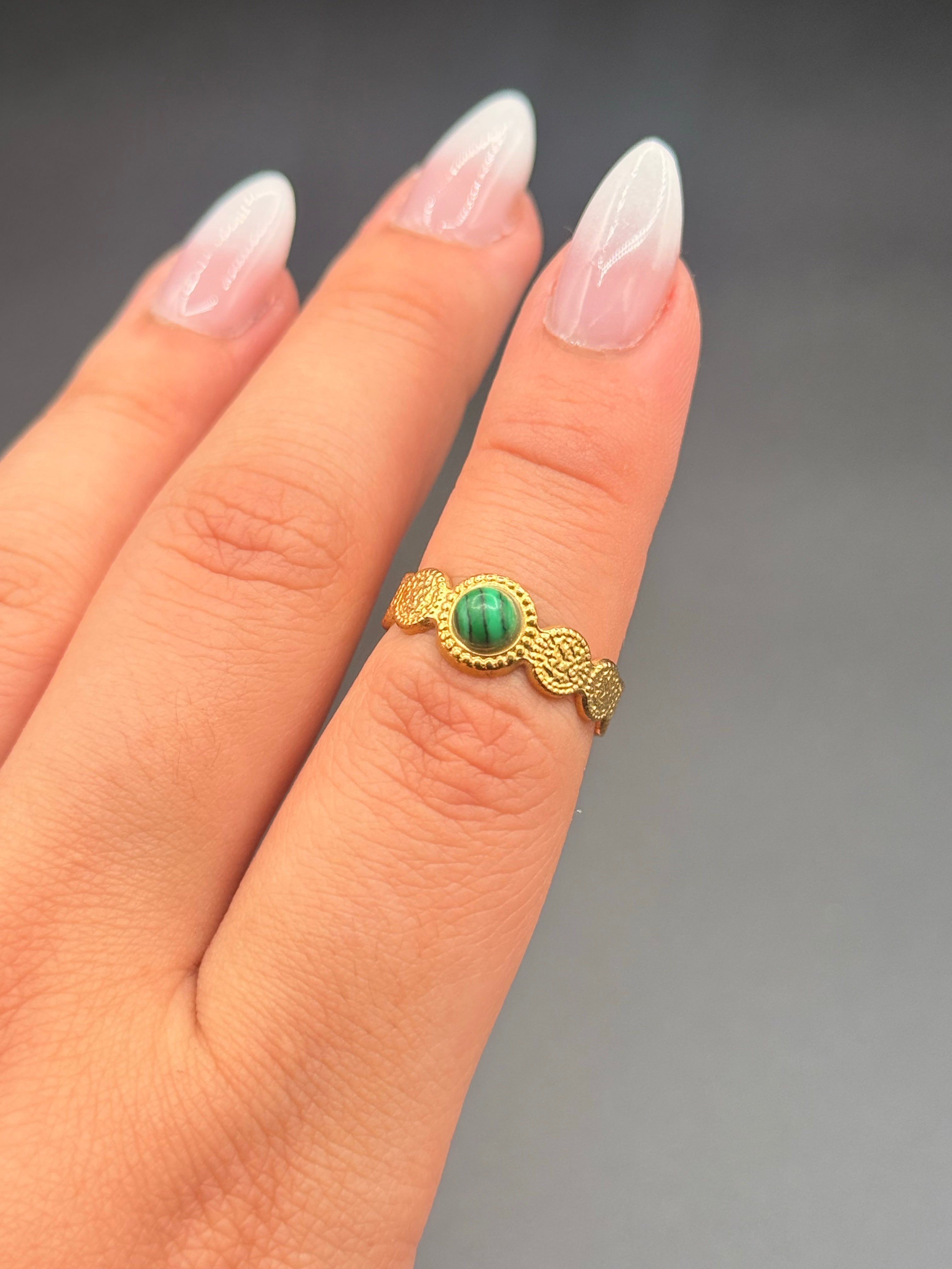 Anillo Celine