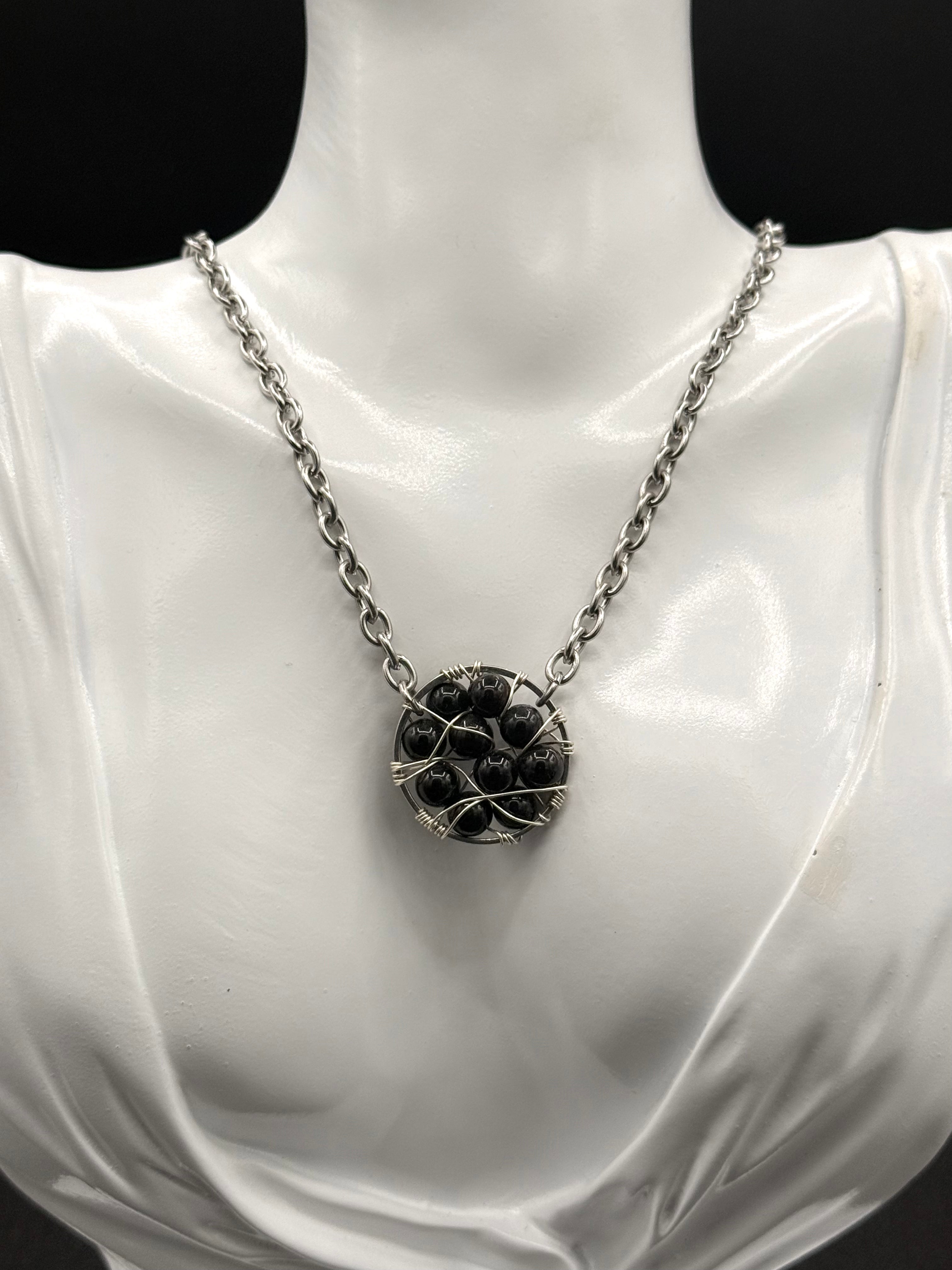 Collar Ébano