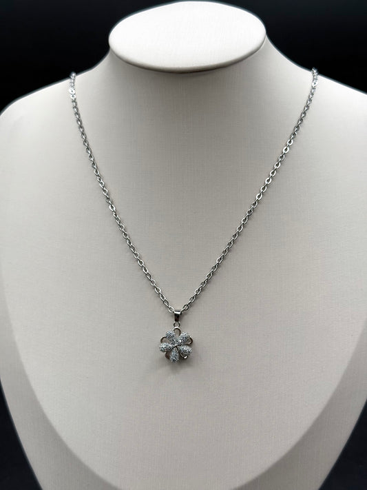 Collar Spin Flower
