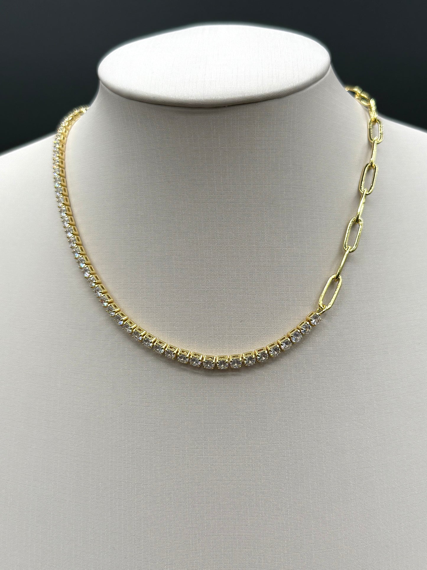 Collar Ziré