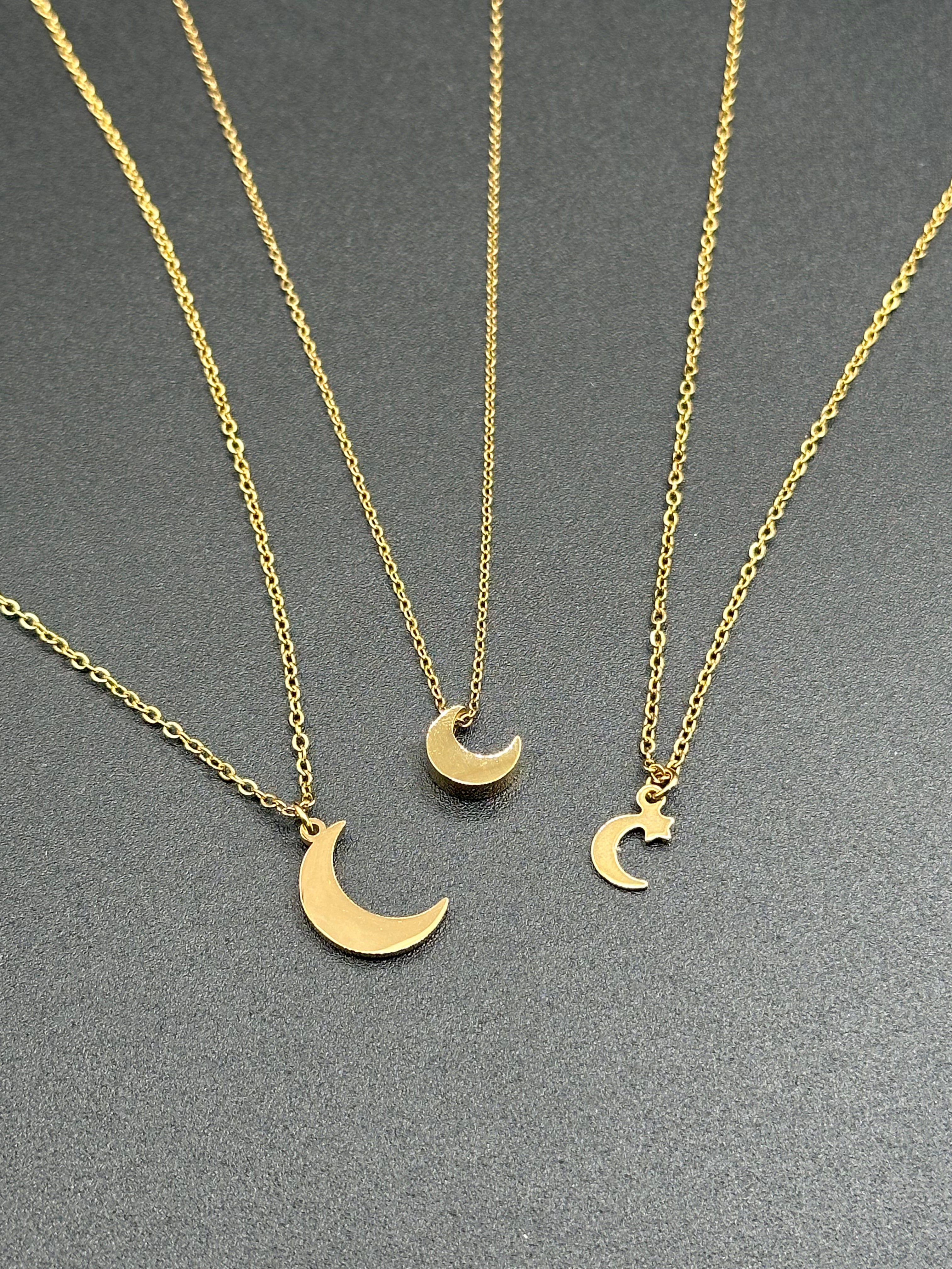 Collar Moon