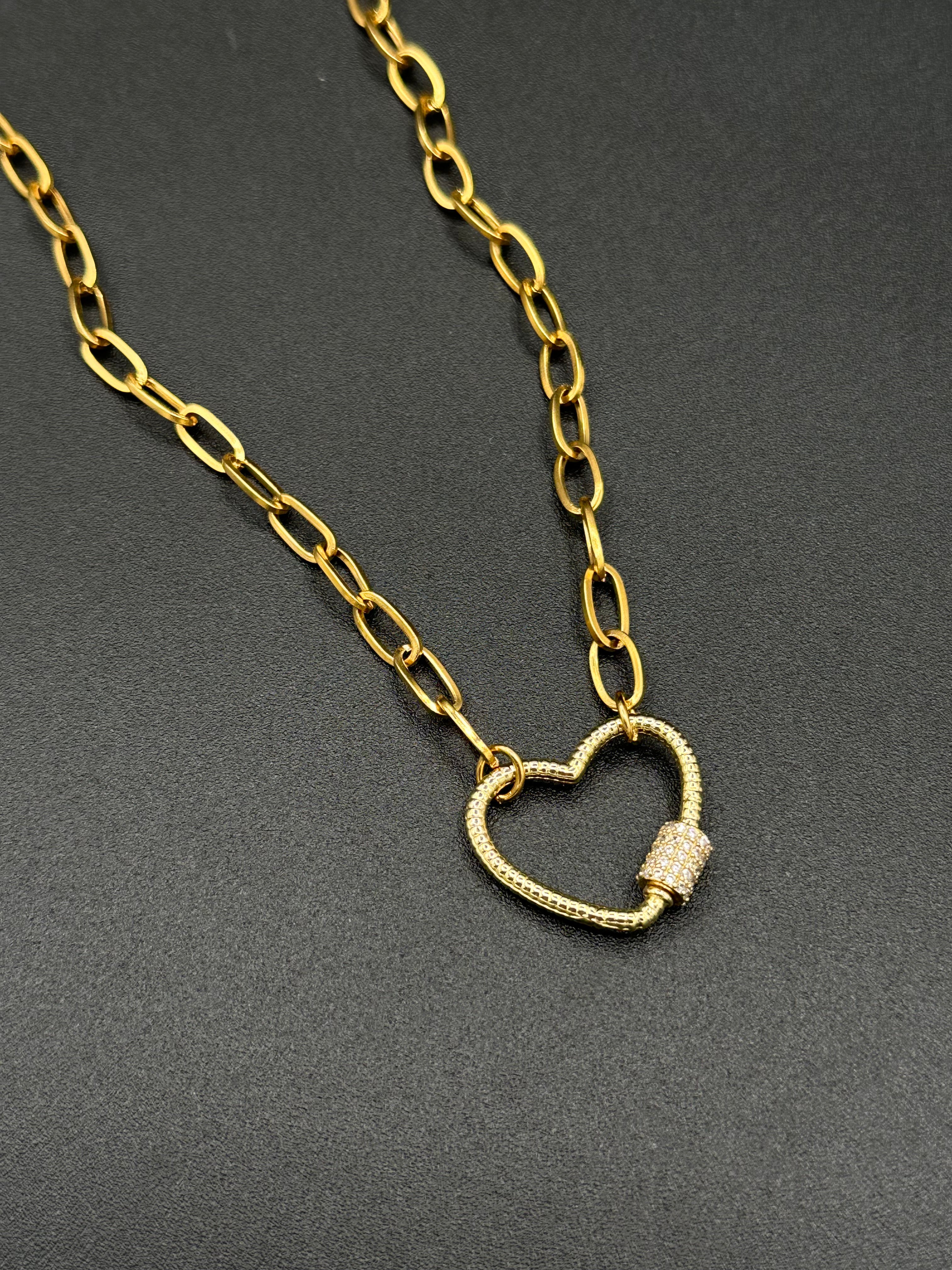 Colla Love Knot