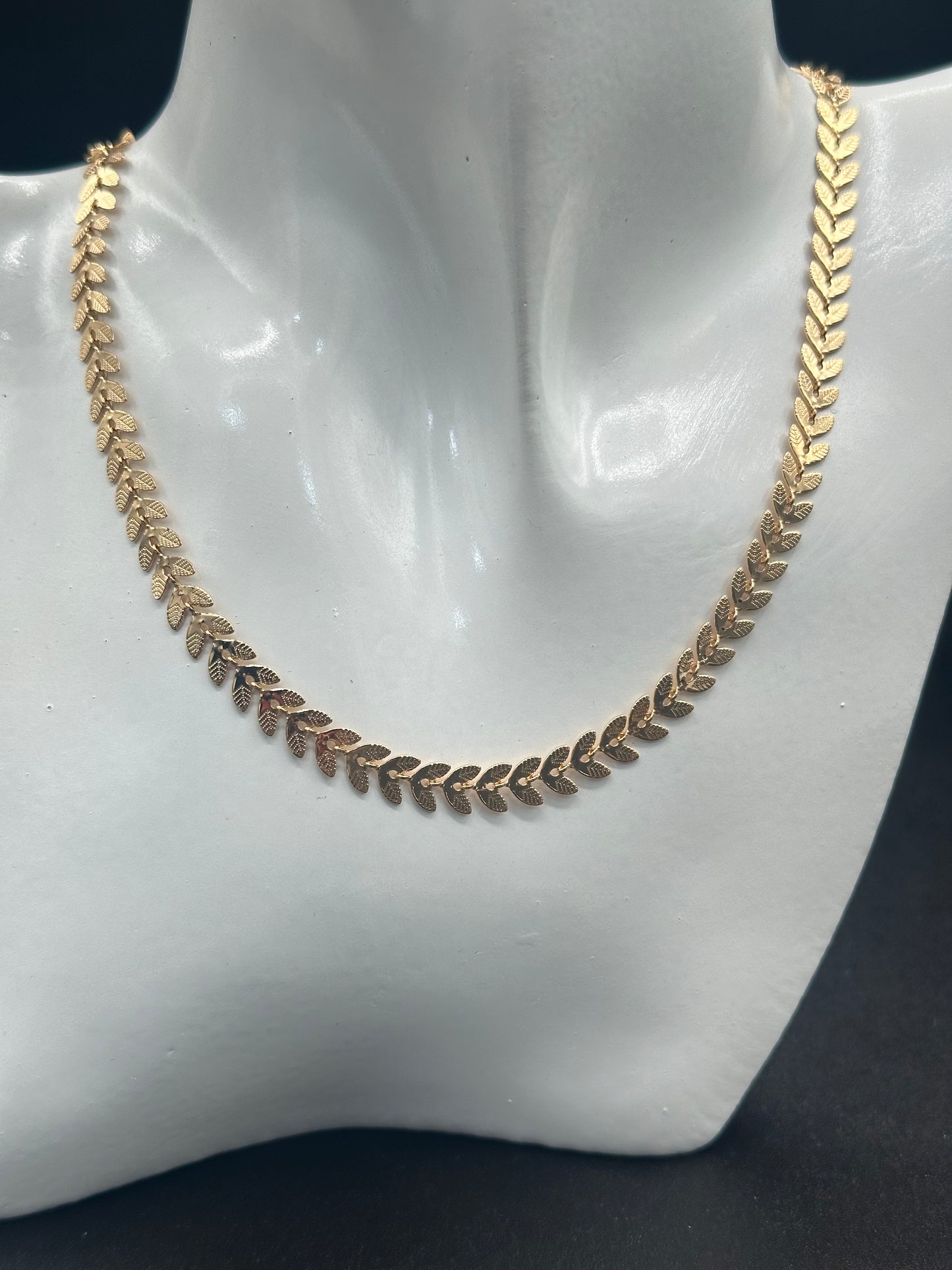 Collar Gold Petal