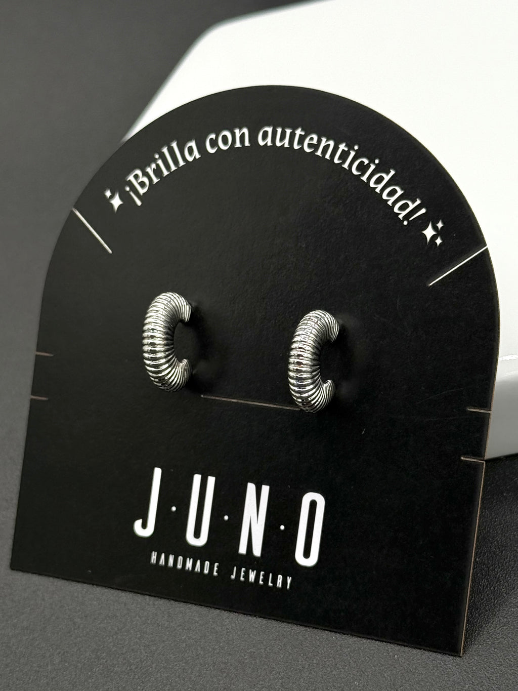 Aretes Crisálida