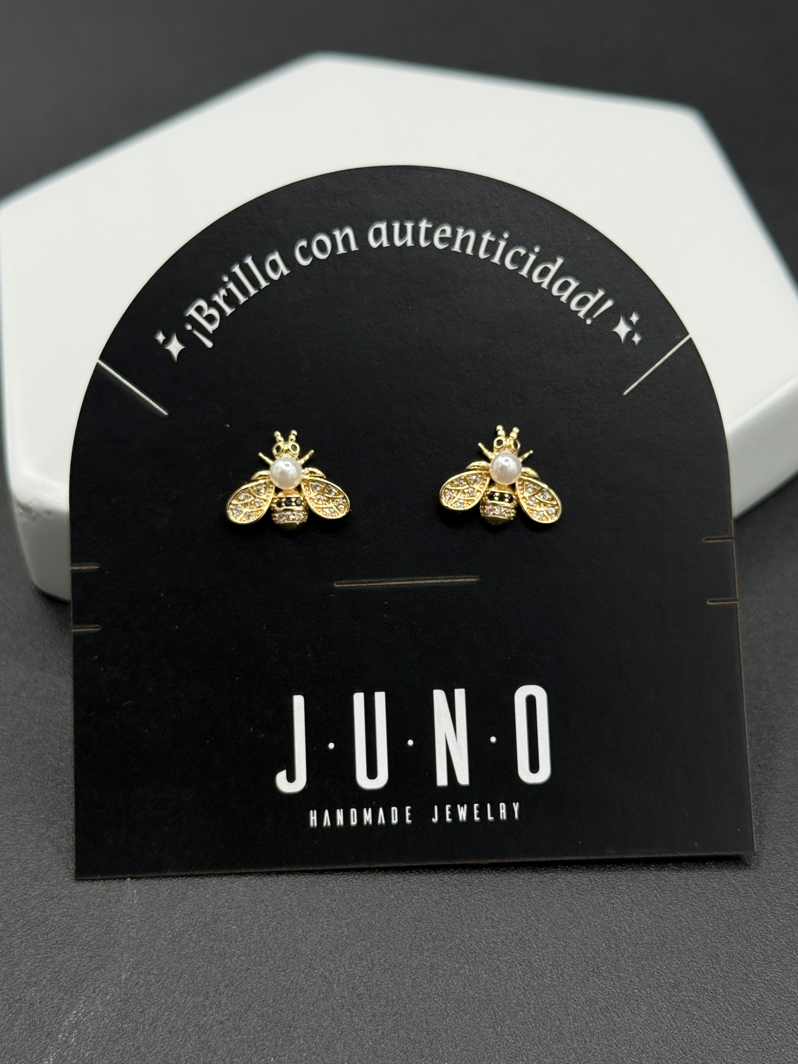 Aretes Beea