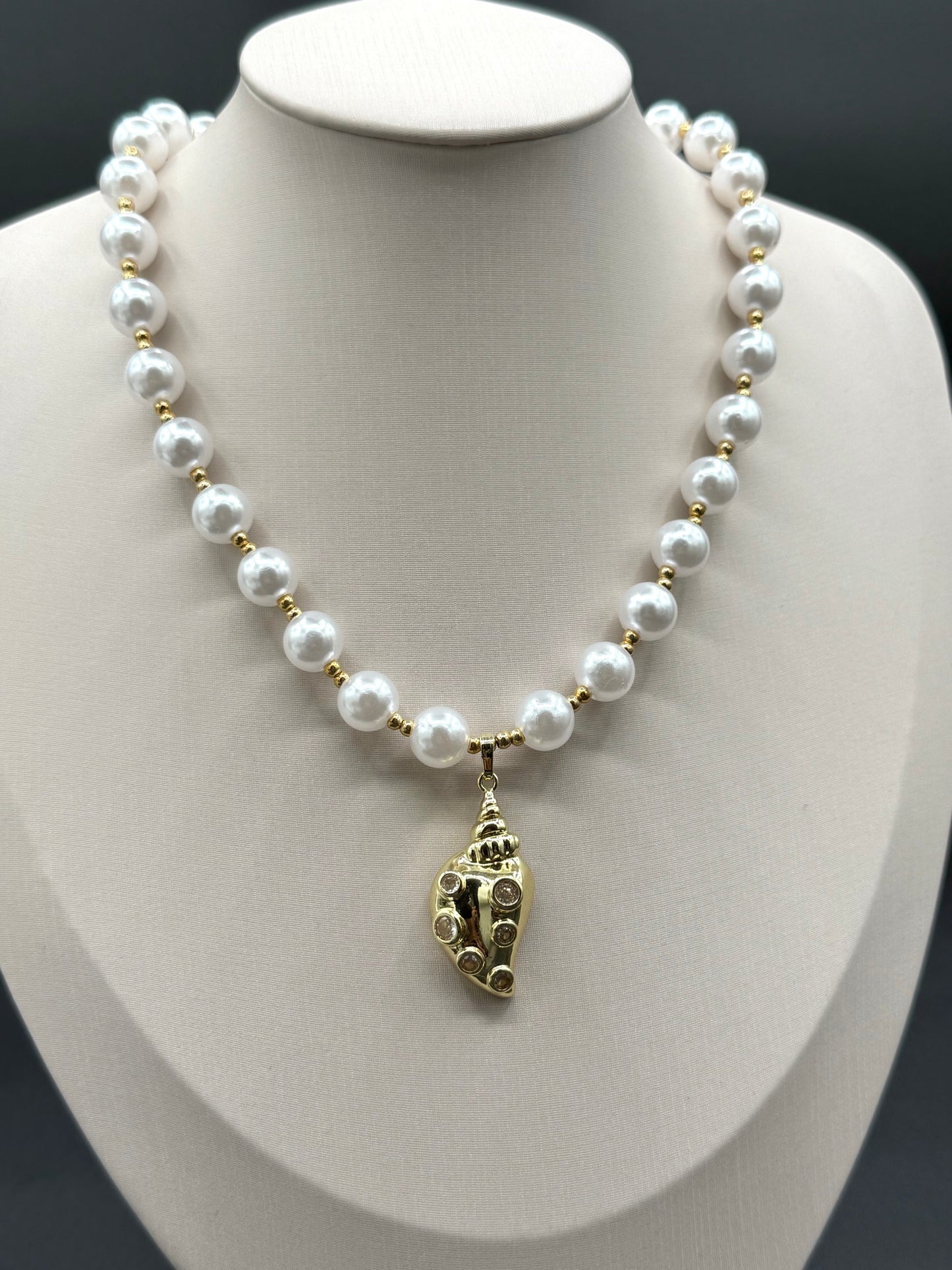 Collar Sina