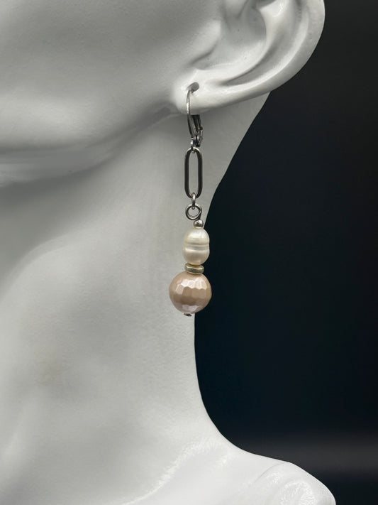 Aretes Huggies Akoya