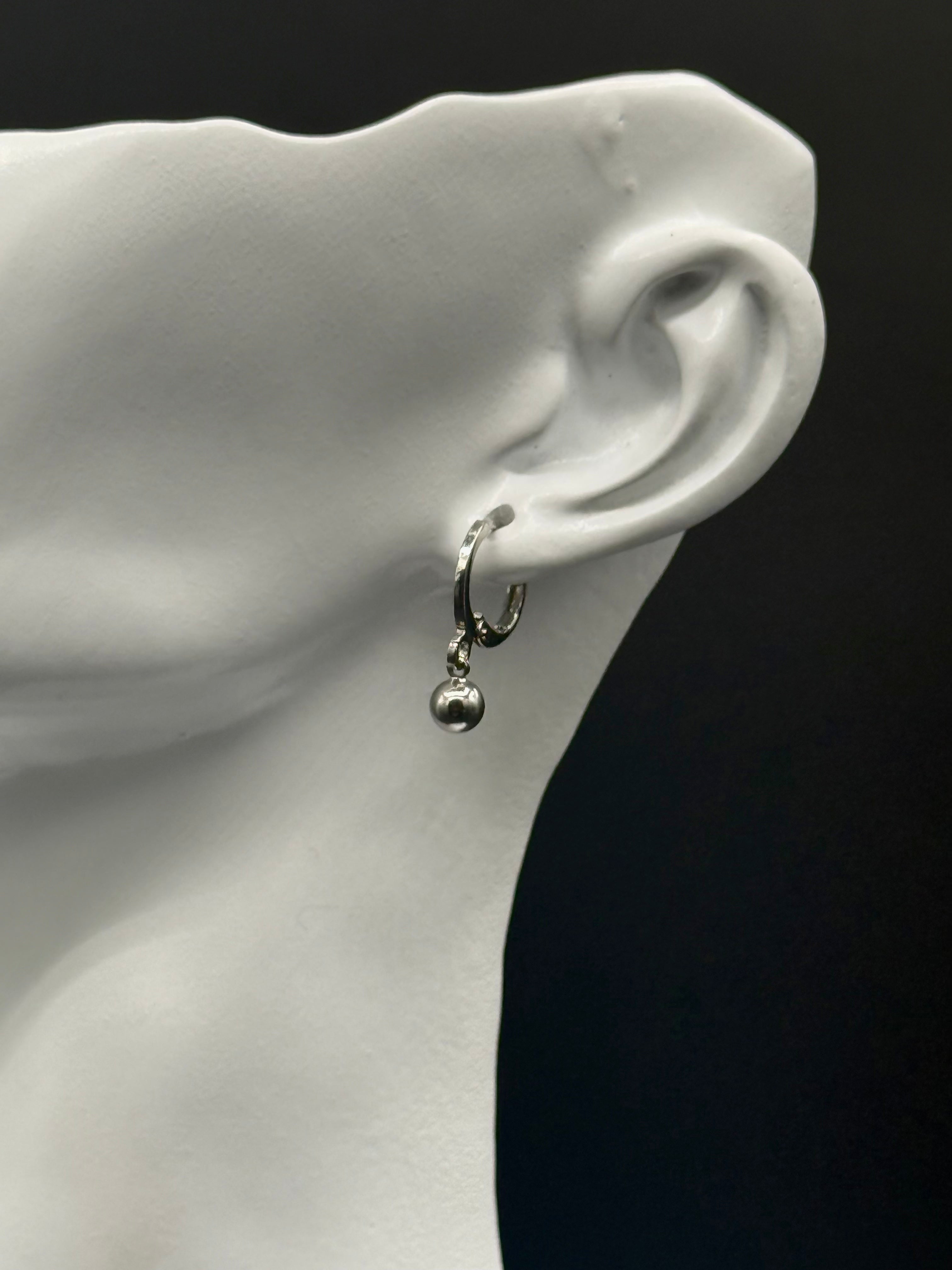 Aretes Huggies Bali
